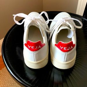 Veja leather sneakers size 8 US